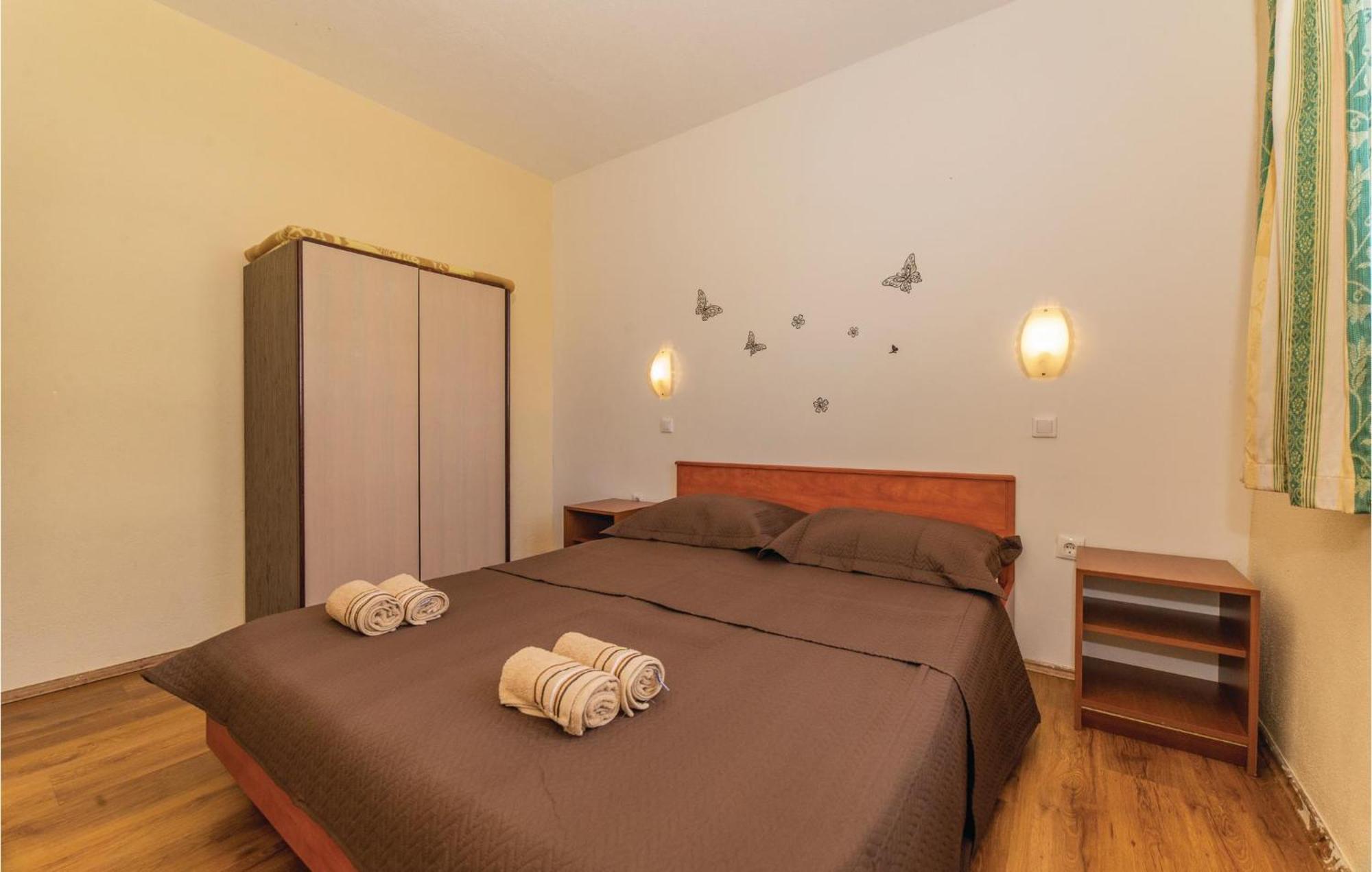 Pet Friendly Apartment In Biograd With Kitchen Биоград-на-Мору Экстерьер фото