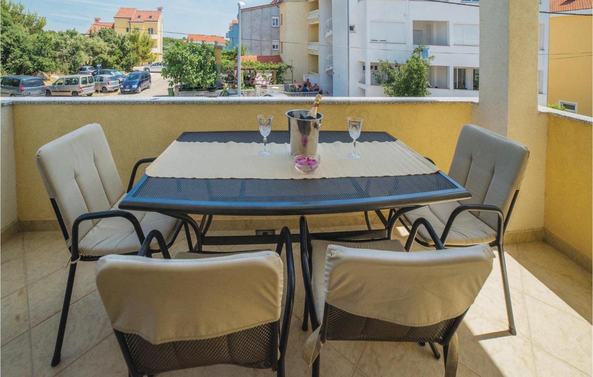 Pet Friendly Apartment In Biograd With Kitchen Биоград-на-Мору Экстерьер фото