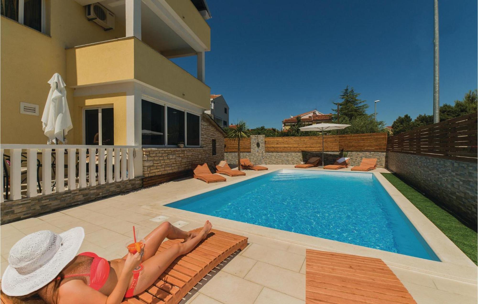 Pet Friendly Apartment In Biograd With Kitchen Биоград-на-Мору Экстерьер фото