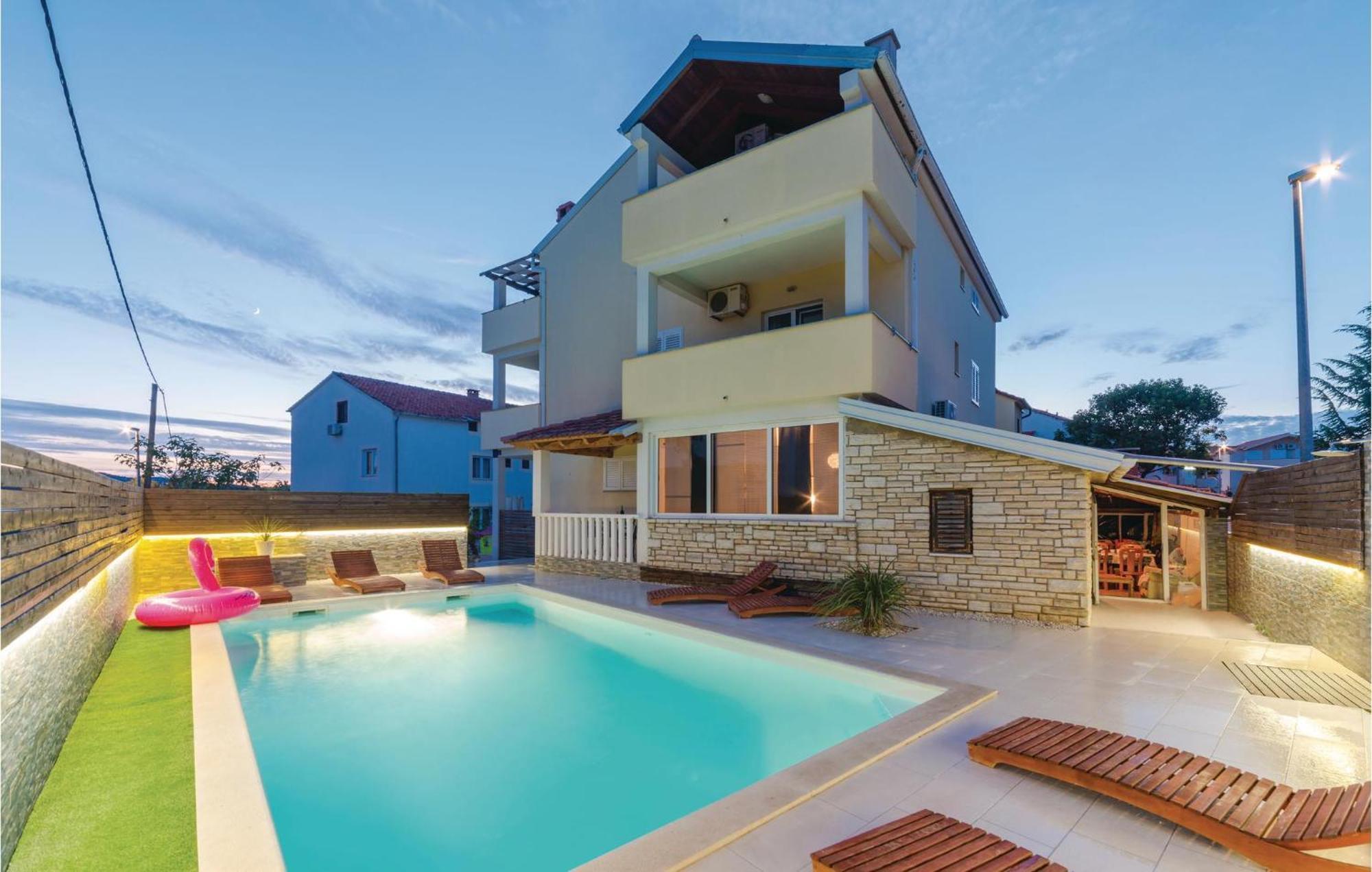 Pet Friendly Apartment In Biograd With Kitchen Биоград-на-Мору Экстерьер фото
